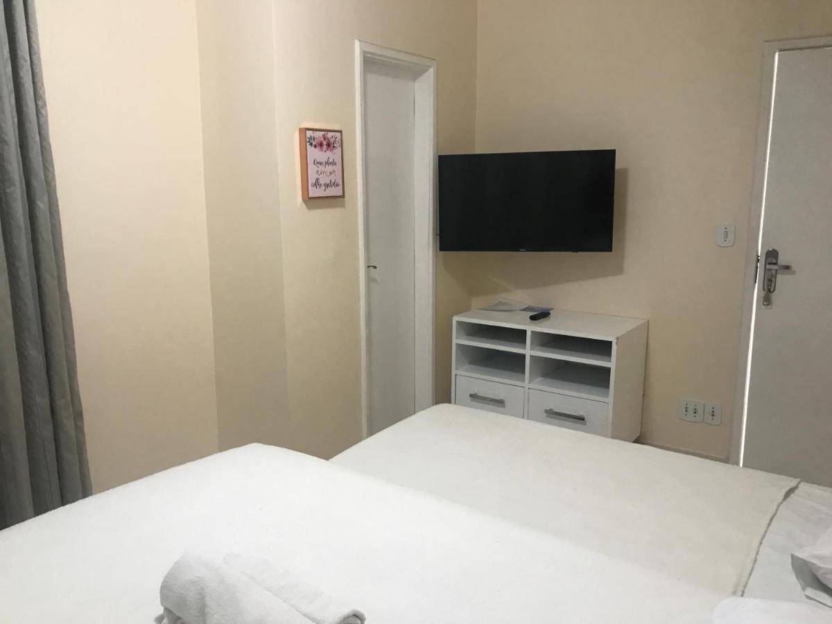 Irmaos Freyhardt Wisma tamu