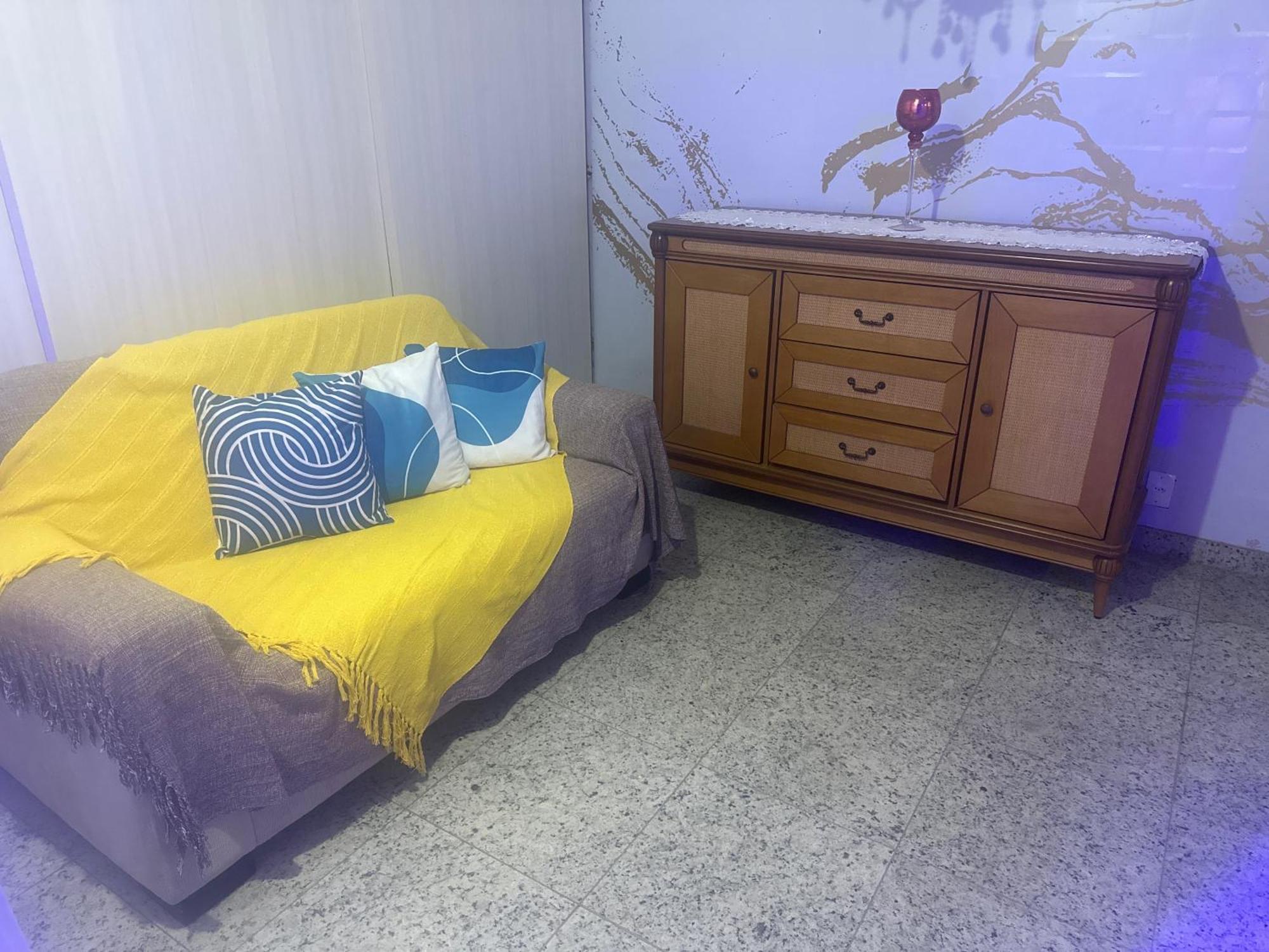 Wisma tamu Irmaos Freyhardt *